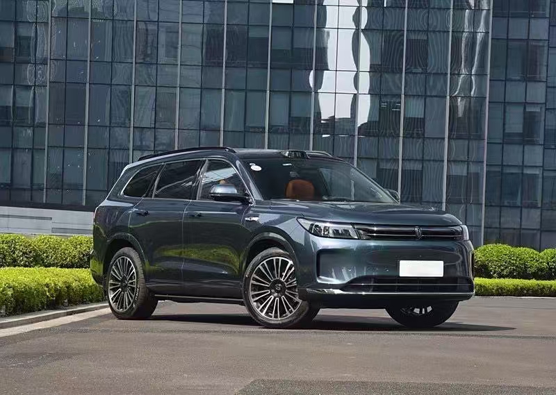 问界M7 2024款 1.5T 智驾四驱Ultra版 6座