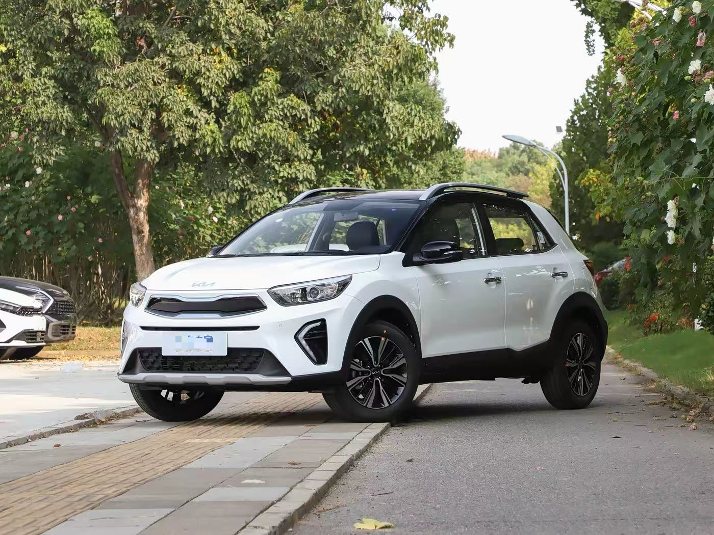 起亚奕跑 2026款 1.4L 天窗版